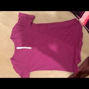 Lululemon v neck